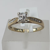 LADIES 9CT DIAMOND RING 1.9GMS Ring Size L / 6 US